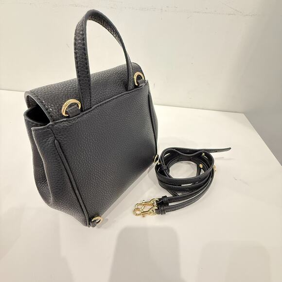 Best price‼️Marc Jacobs Turnlock Medium Backpack 4S5HBP001H01 Black $395